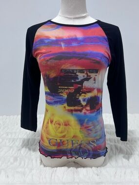 VTG GUESS Graphic Long-Sleeve Raglan Top